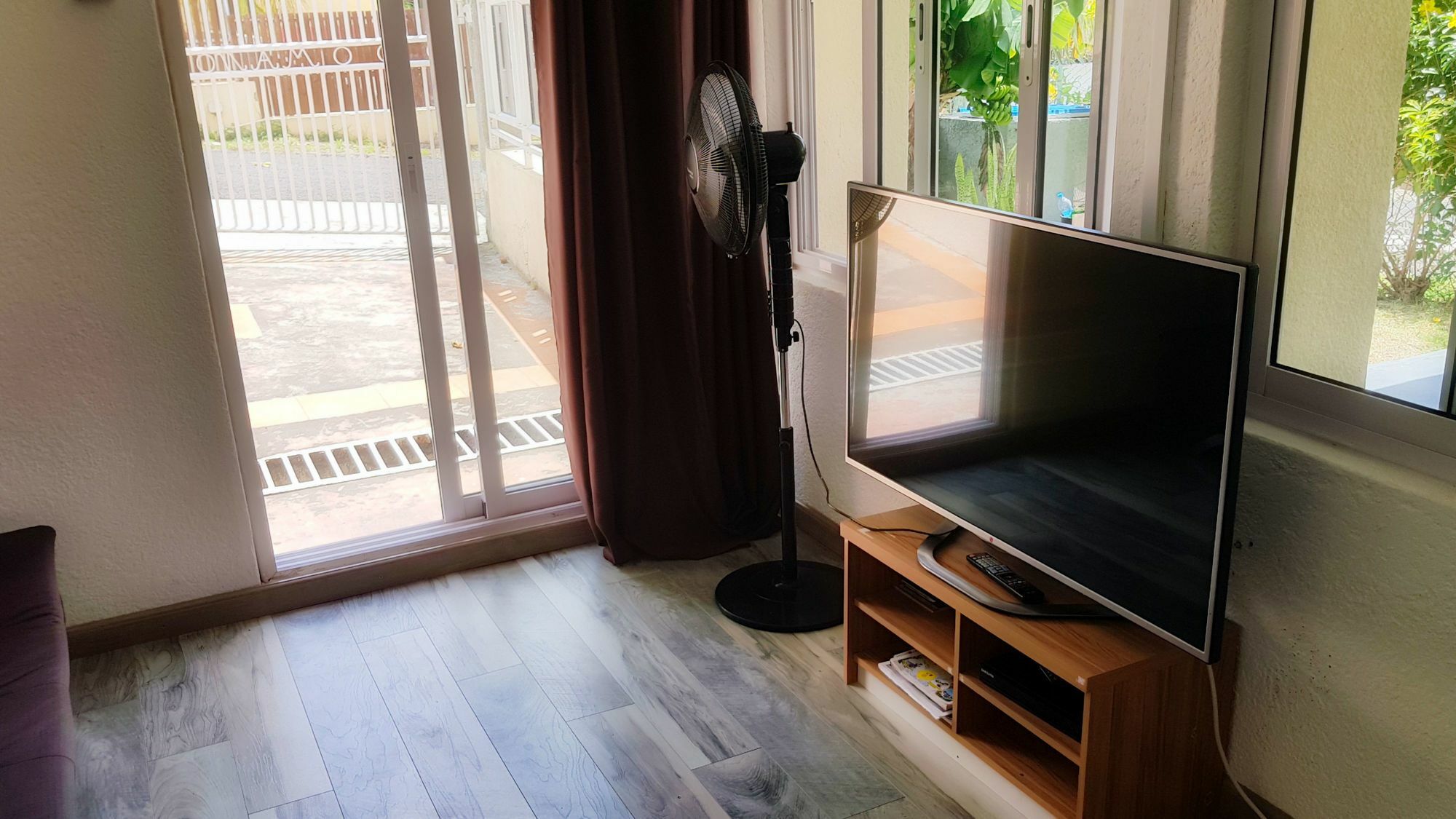 Seven Apartments 拉高莱特 外观 照片